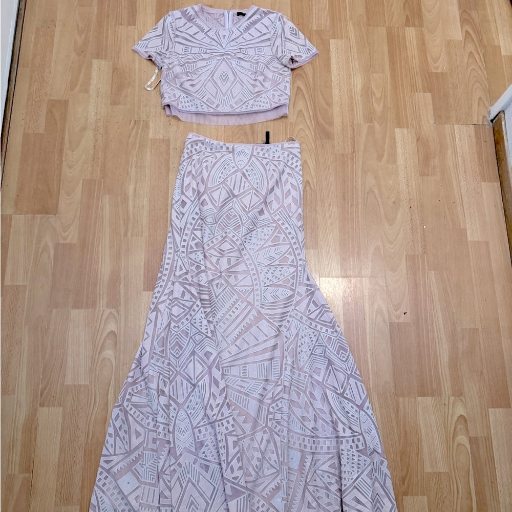 BCBG Maxazria Pink Two Piece Formal Set Crop Top Maxi Shirt